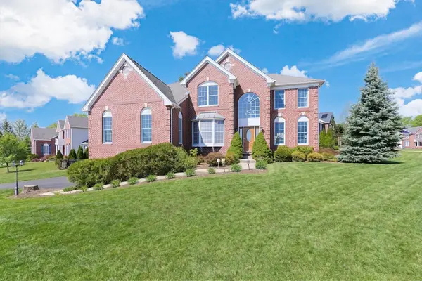 3 York Cir, Walpole, MA 02032