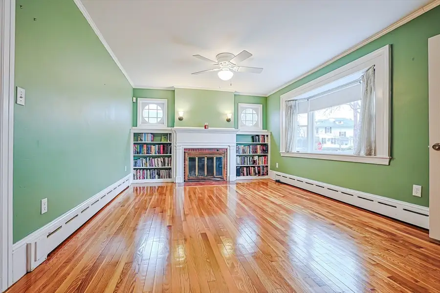 9 Russ St, Methuen, MA 01844 - #3