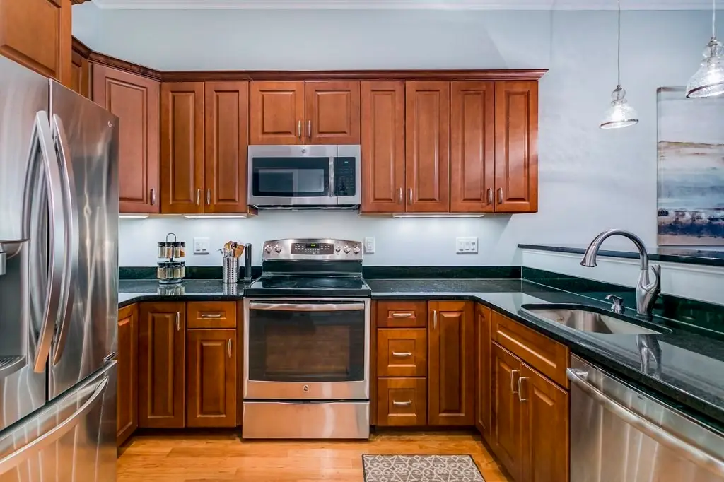 695 E 8th St #1, Boston, MA 02127 - #1