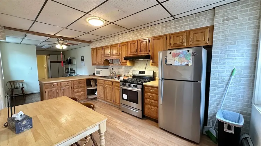 129 Cabot St, Lowell, MA 01854 - #2