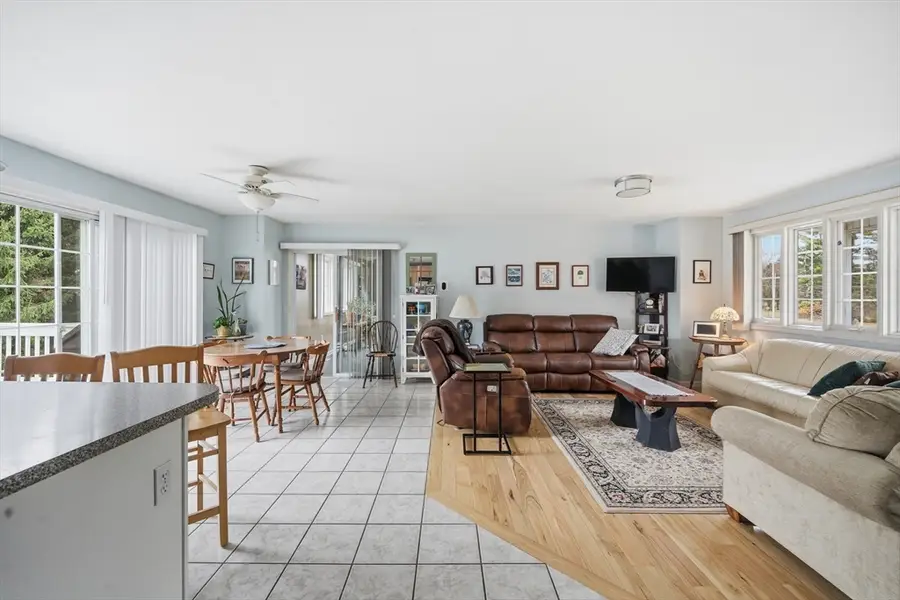 53 West St, Granby, MA 01033 - #2