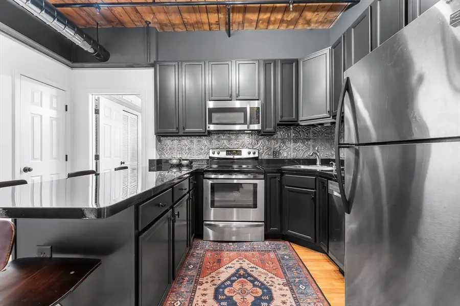 540 Main St #303, Clinton, MA 01510 - #3