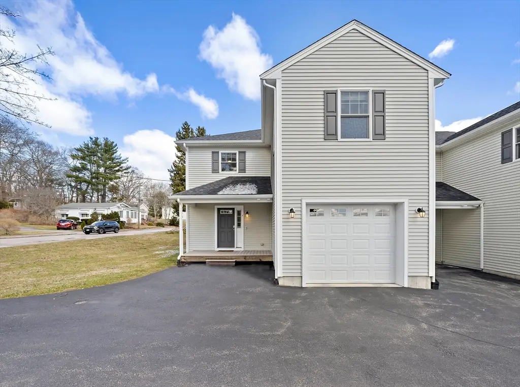 126 Linden St #A, Attleboro, MA 02703 - #1