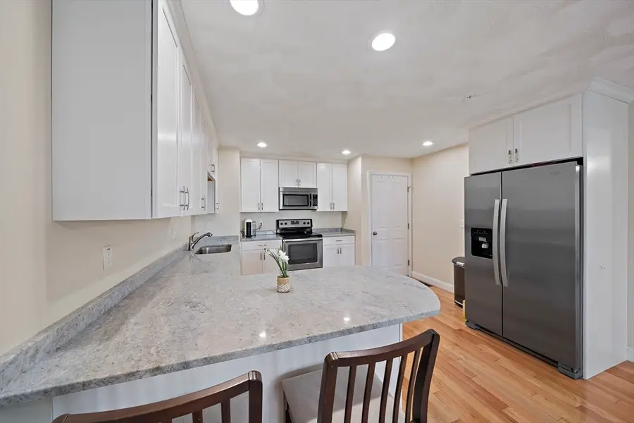 126 Linden St #A, Attleboro, MA 02703 - #3