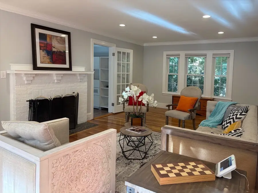 50 Dwhinda Rd, Newton, MA 02468 - #2