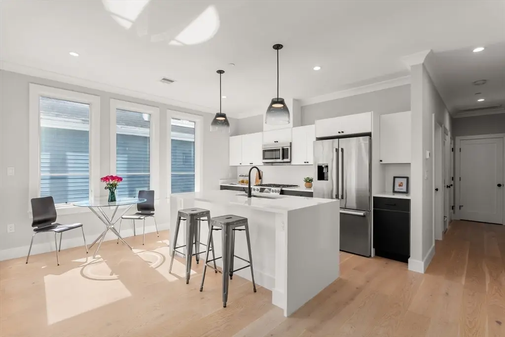 109 Prospect St #205, Somerville, MA 02143 - #1