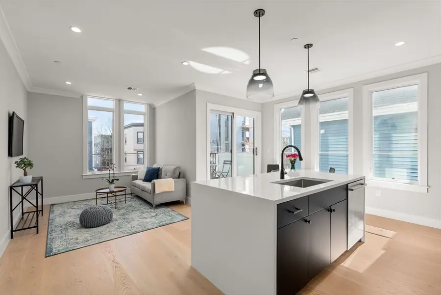 109 Prospect St #205, Somerville, MA 02143 - #2