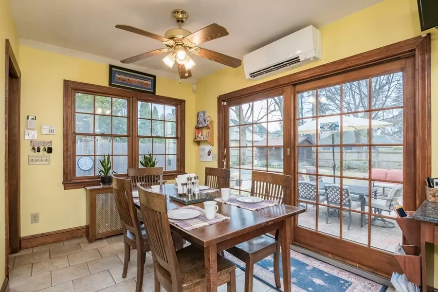 43 Oxford St, Springfield, MA 01108 - #3