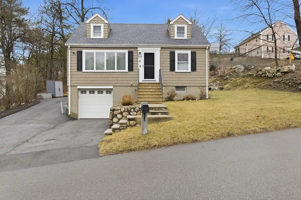 4 Glen Road, Woburn, MA 01801 - #1