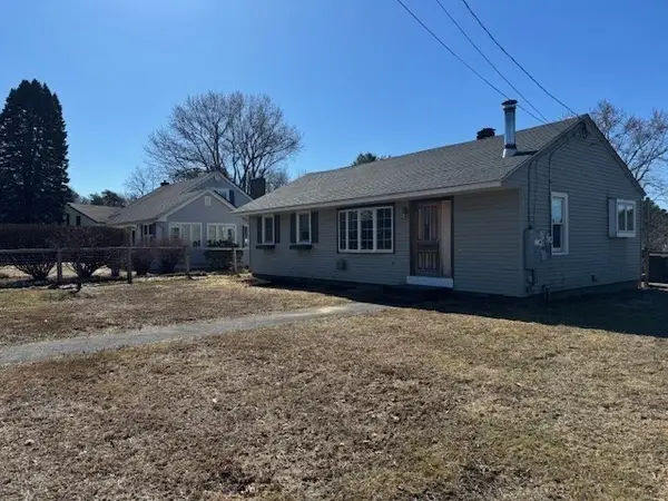 16 Vladish Ave, Montague, MA 01376