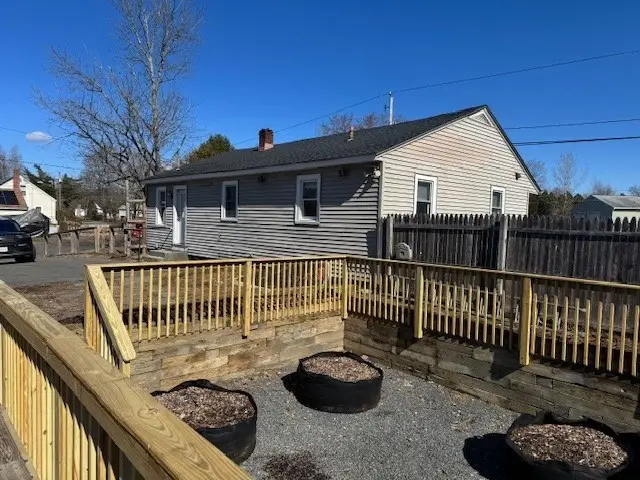 16 Vladish Ave, Turners Falls, MA 01376 - #3