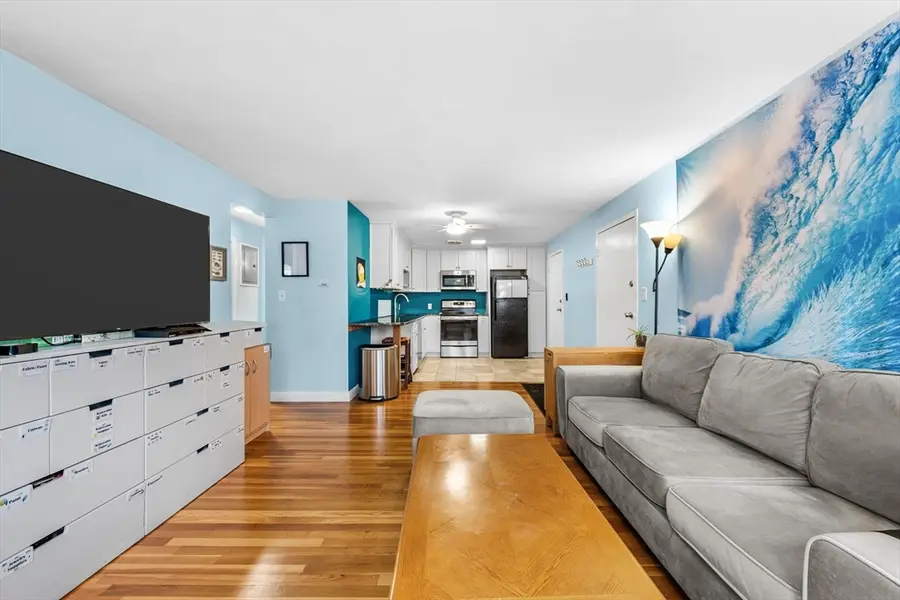 51 Warren #1-1, Waltham, MA 02453 - #3