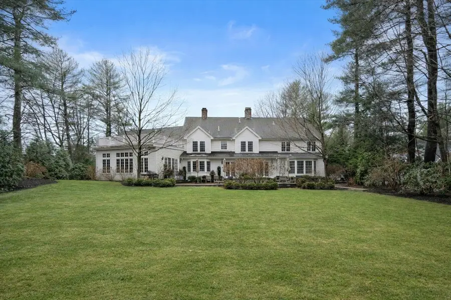 48 Scotch Pine Rd, Wellesley, MA 02482 - #2