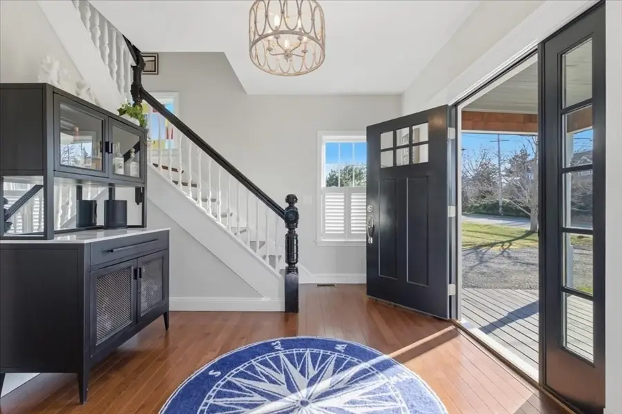 27 Curtis St, Scituate, MA 02066 - #2