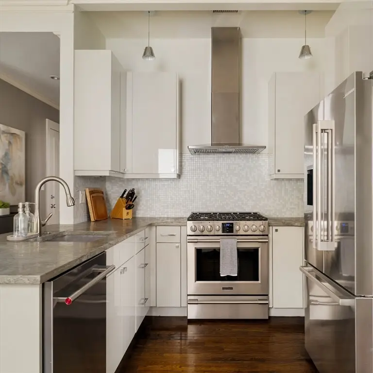 99 Sedgwick St #2, Boston, MA 02130 - #3