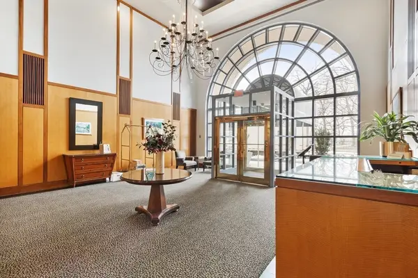 170 Tremont St #504, Boston, MA 02111