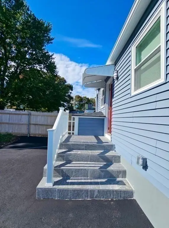 495 Chicago St, Fall River, MA 02720 - #2