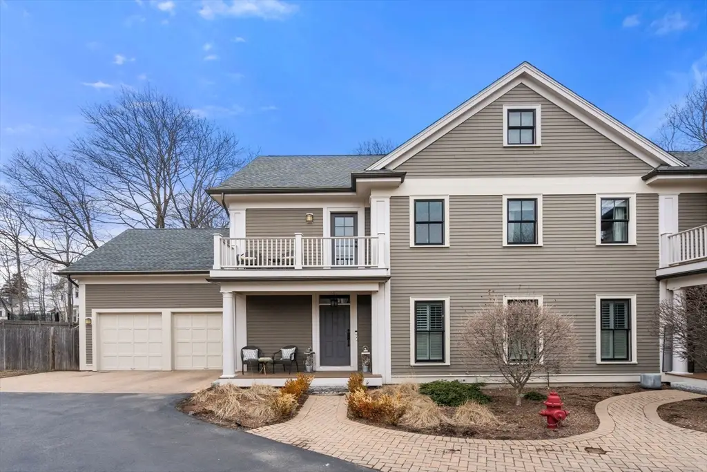 73-79 Auburn St #75, Newton, MA 02466 - #1