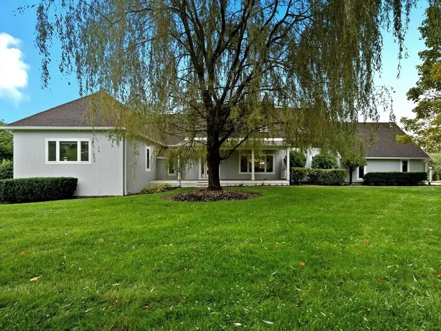 6 Lynbrook Rd, Southborough, MA 01772 - #2