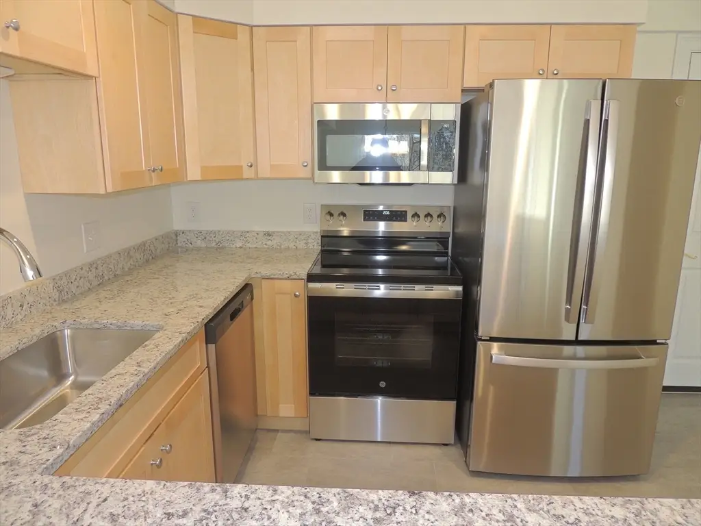 28 Greenleaves Drive #822, Amherst, MA 01002 - #1