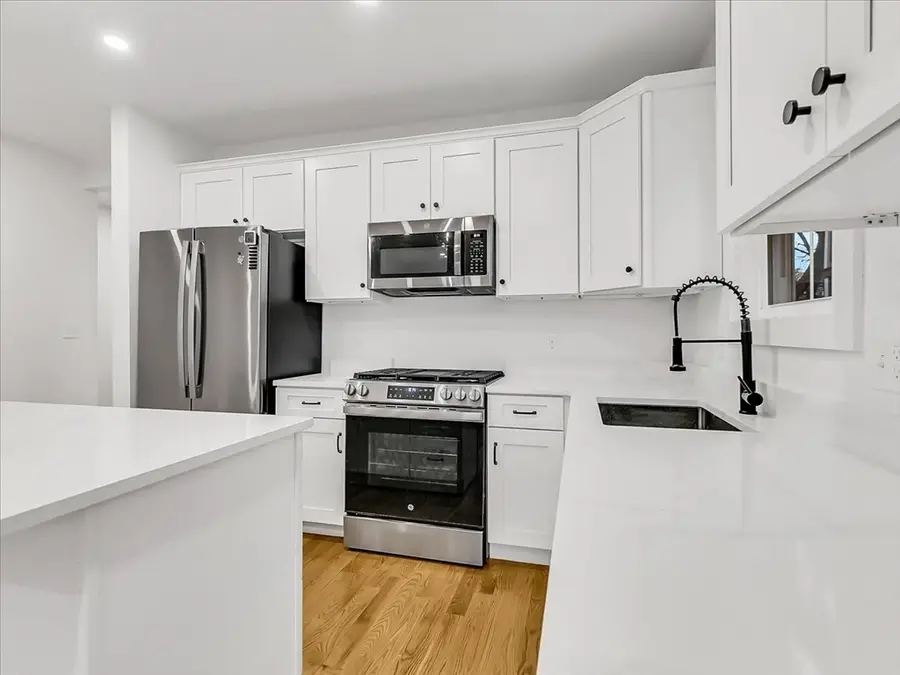 3 Wisteria Street #2, Salem, MA 01970 - #3