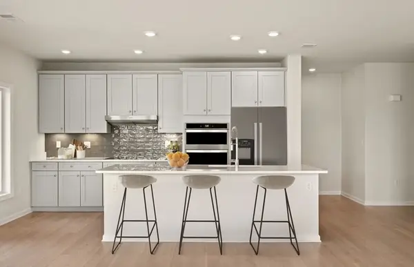 320 Martins Landing #501, North Reading, MA 01864