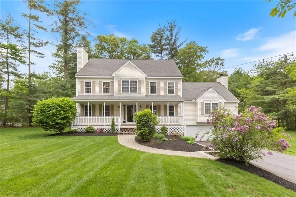 32 W Shore Rd, Merrimac, MA 01860 - #1