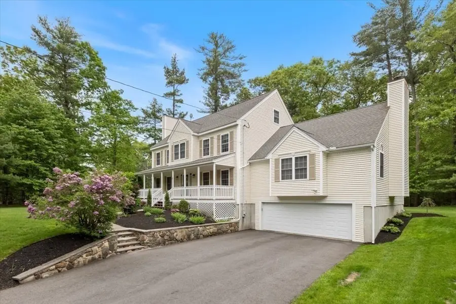 32 W Shore Rd, Merrimac, MA 01860 - #2