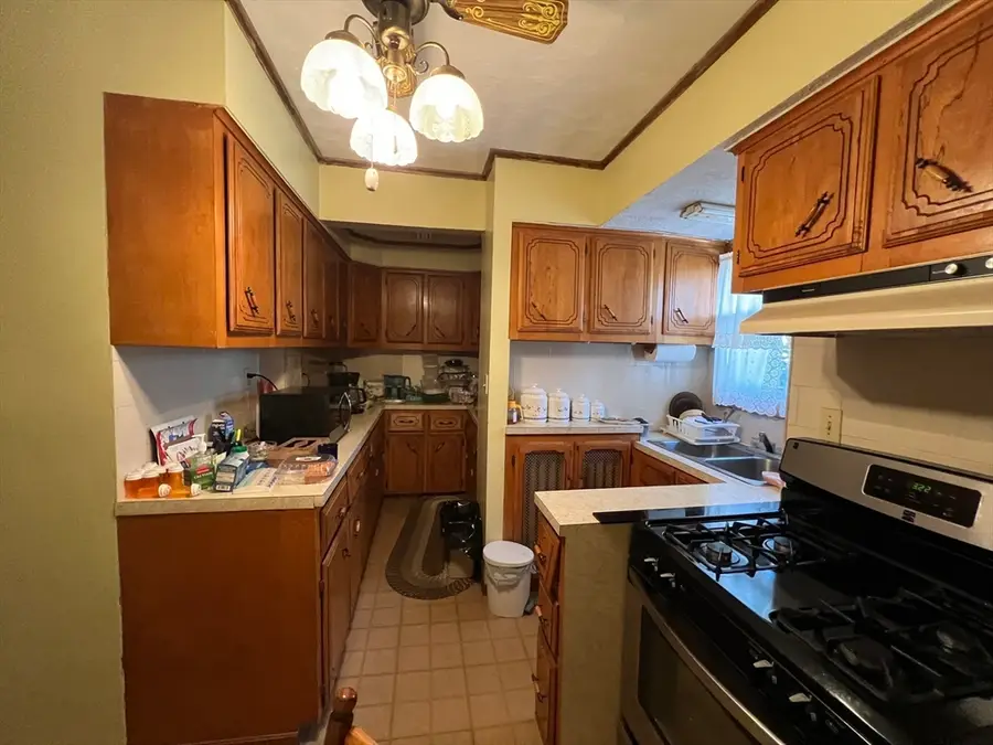 152-154 Chestnut St, New Bedford, MA 02740 - #3