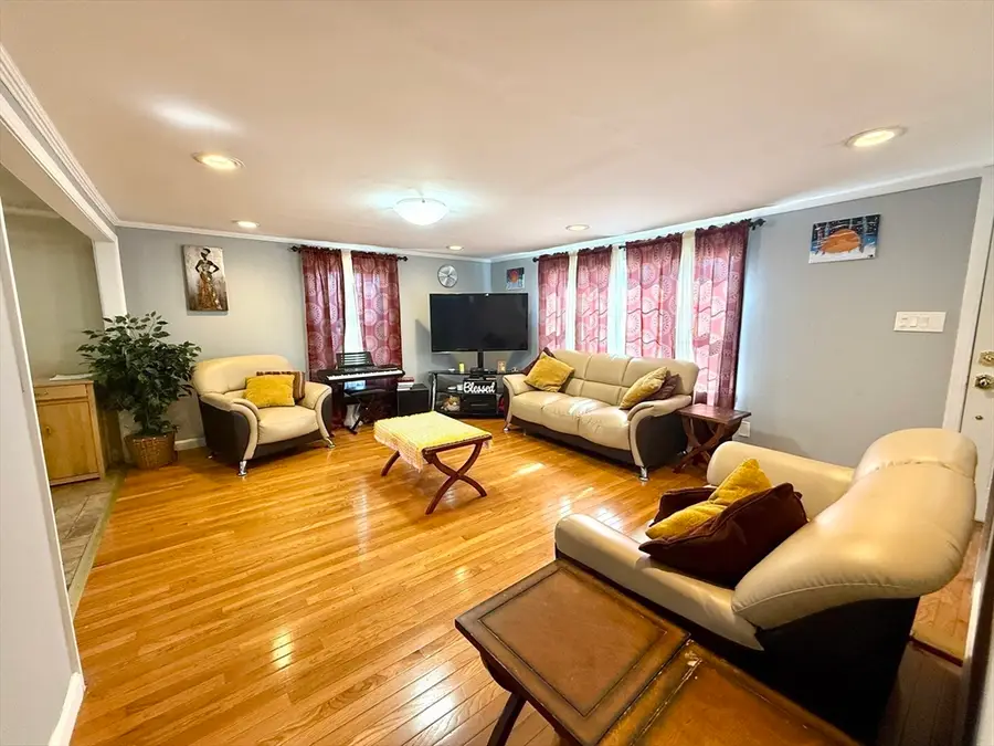 12 Carron Ln, Oxford, MA 01540 - #2