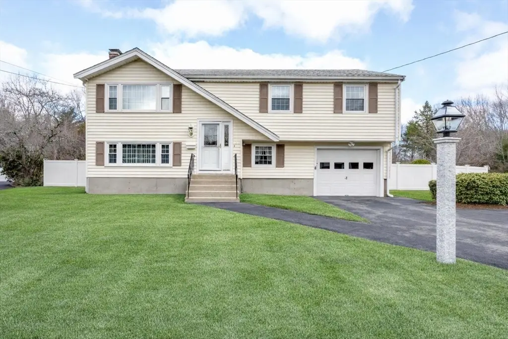 134 Curtis Ave, Stoughton, MA 02072 - #1