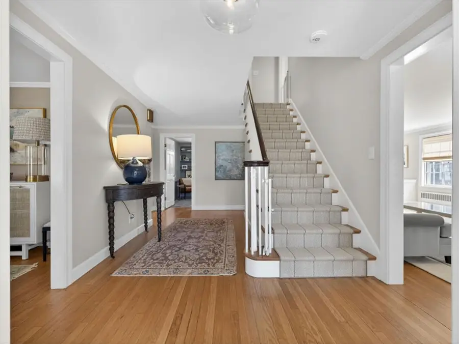 189 Bristol Rd, Wellesley, MA 02481 - #3