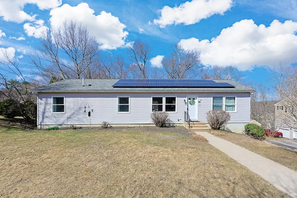 17 Keryn Ct, Northbridge, MA 01588 - #1
