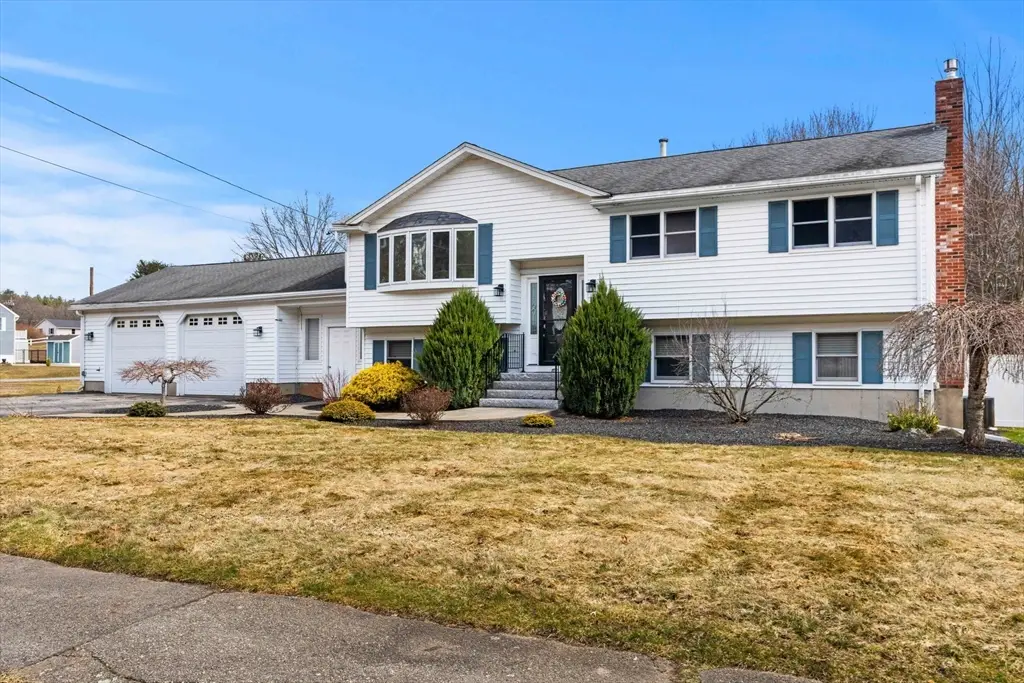 271 Beech St, Tewksbury, MA 01876 - #1