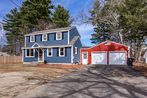 58 Lowell Rd, Pepperell, MA 01463