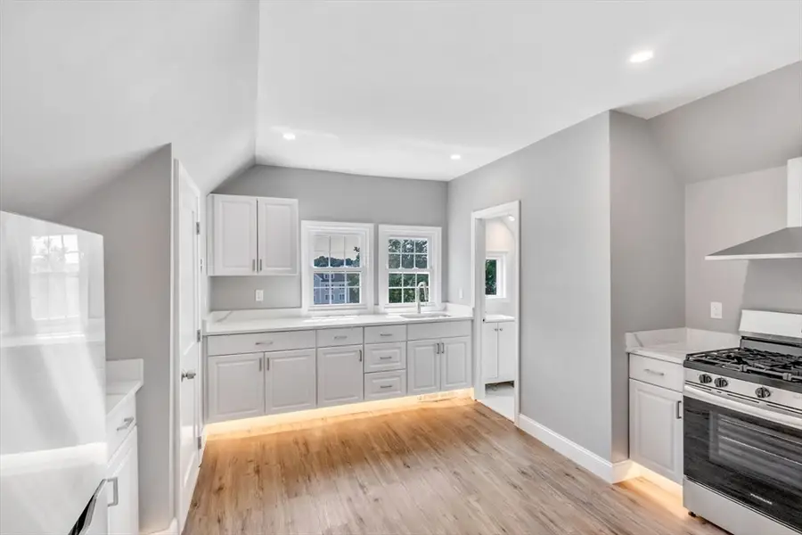 5 Beckford St #3, Beverly, MA 01915 - #2