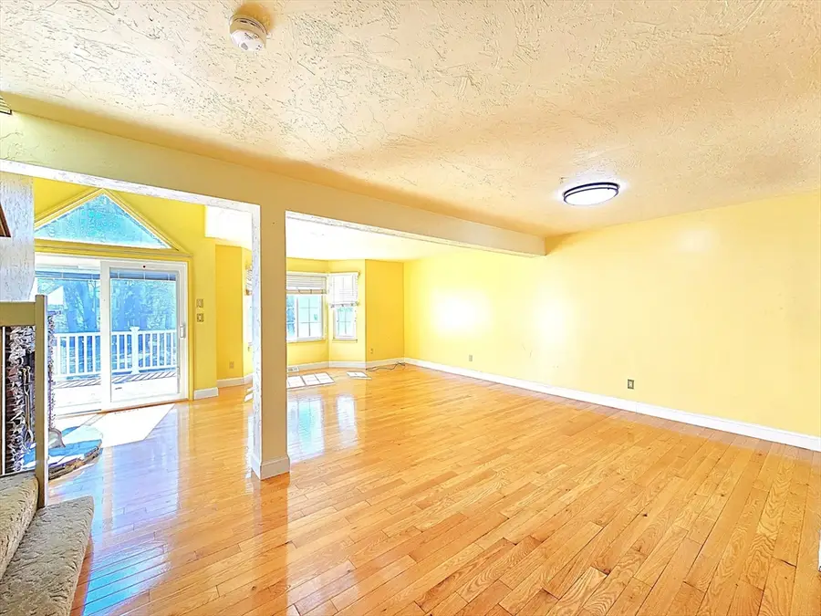 29 Church St #22, Weymouth, MA 02189 - #3