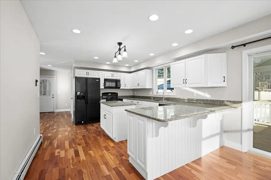 12 Bylund Ave, Auburn, MA 01501 - #2