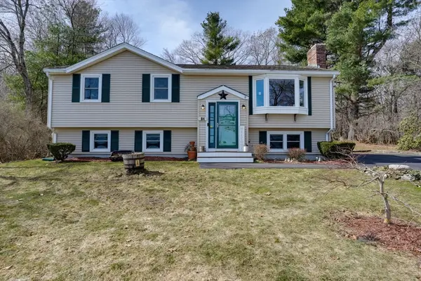 84 Ridge Rd, Northborough, MA 01532