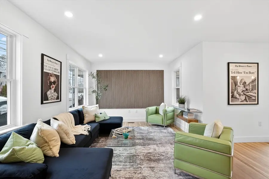 27 Laurel #27, Watertown, MA 02472 - #3