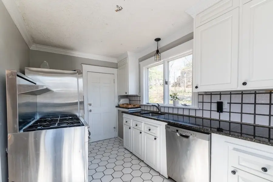 167-169 Walker Rd, Swampscott, MA 01907 - #2