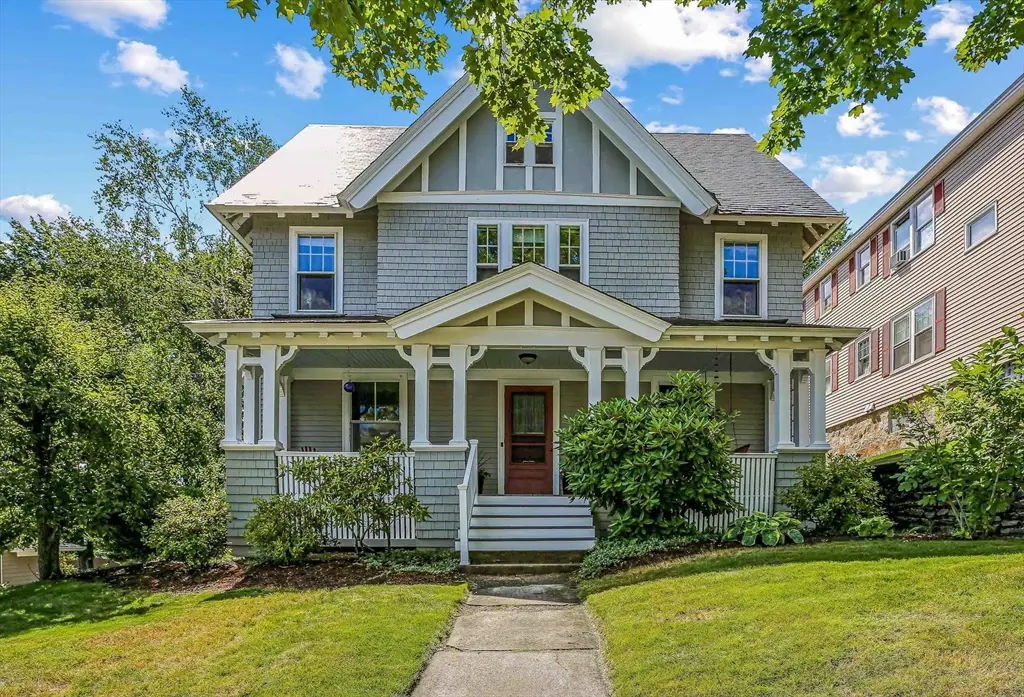 6 Moore Ave, Worcester, MA 01602 - #1