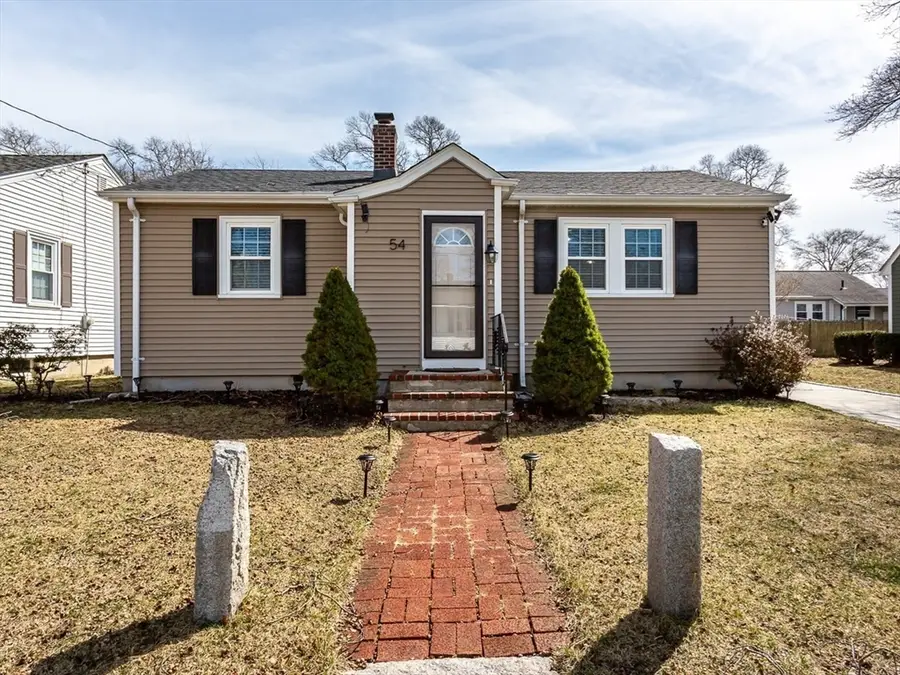 54 Huntington Ave, Dartmouth, MA 02747 - #2