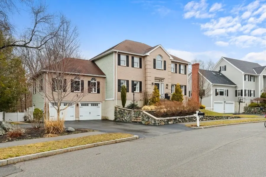 31 Zachary Lane, Reading, MA 01867 - #3