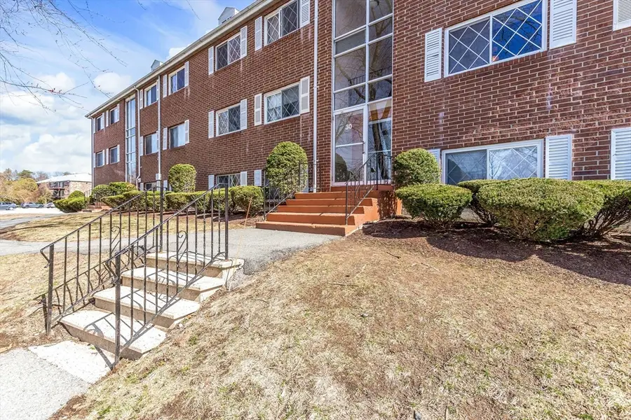 30 Fernview Ave #4, North Andover, MA 01845 - #2