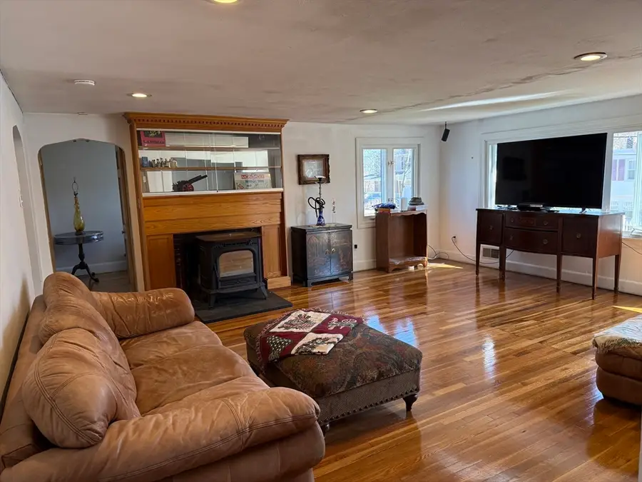 21 Spaulding St, Quincy, MA 02169 - #2