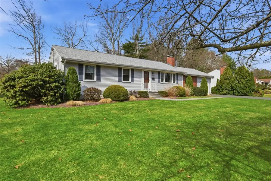 64 Brookwood Dr, Longmeadow, MA 01106 - #2