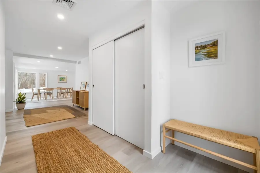 561 Beechwood St, Cohasset, MA 02025 - #3