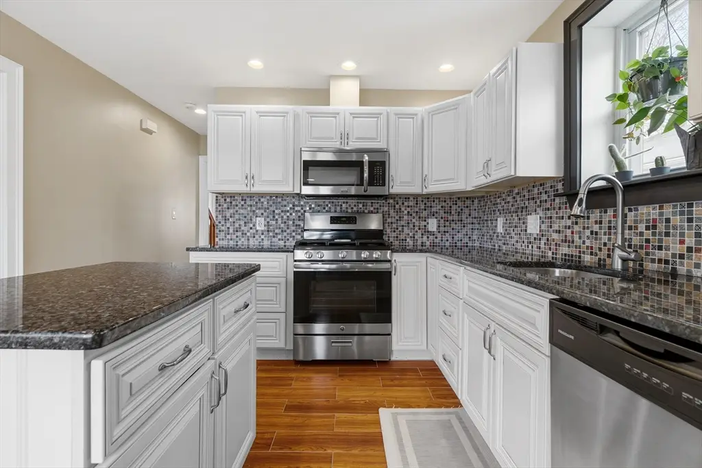 9 Second St, Wakefield, MA 01880 - #1