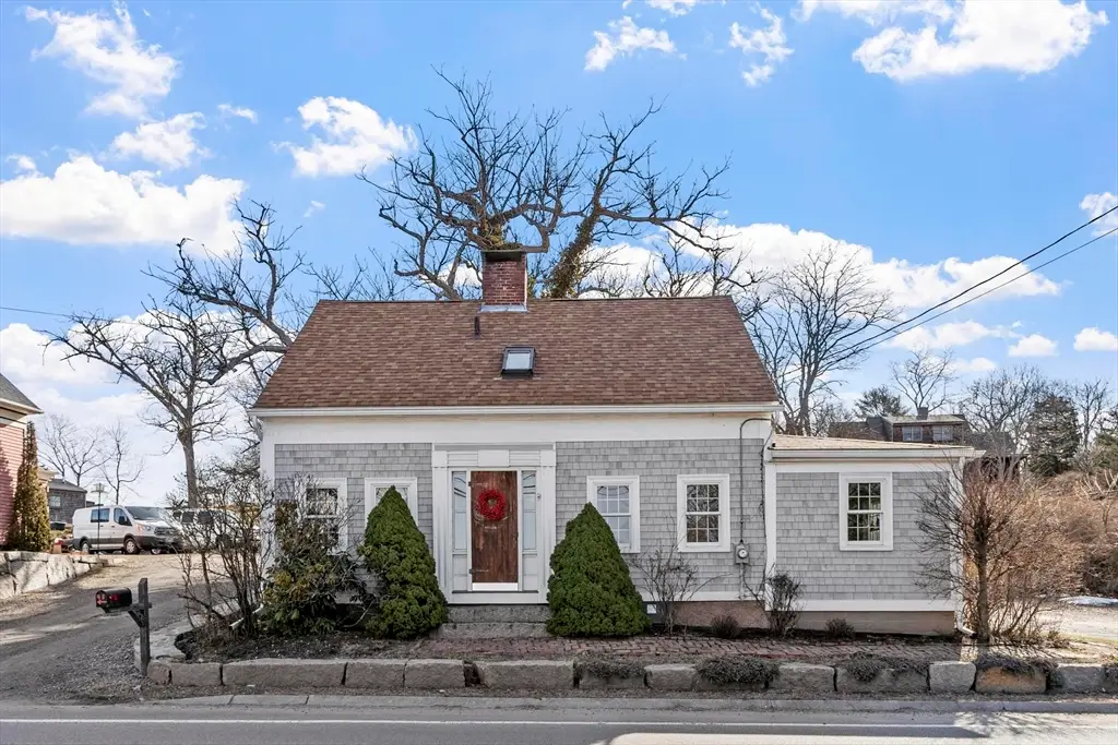 39 Eastern Ave, Essex, MA 01929 - #1